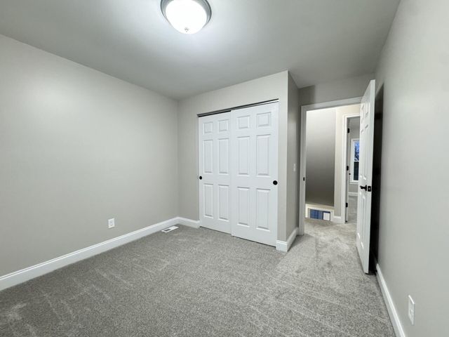 1568 Linden Court, Florence, KY 41042