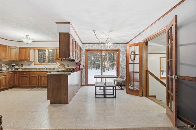 14 Parker Road, Constantia, NY 13044