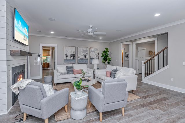 103 Augusta Pass Drive, Ridgeville, SC 29472