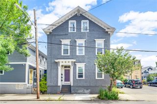 72 Courtland Street, Providence, RI 02909