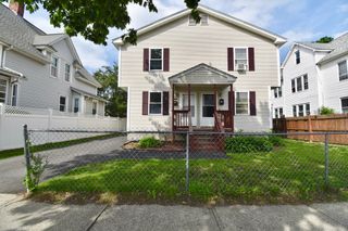 581-583 Armory St, Springfield, MA 01104