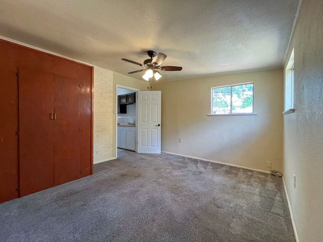 201 E Marfa Ave, Alpine, TX 79830