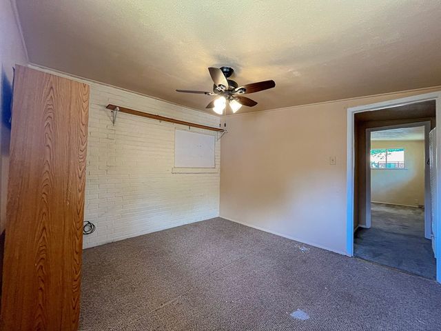 201 E Marfa Ave, Alpine, TX 79830