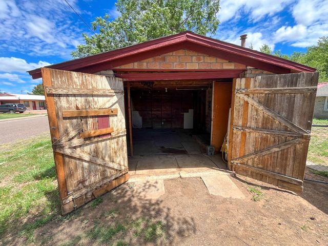 201 E Marfa Ave, Alpine, TX 79830