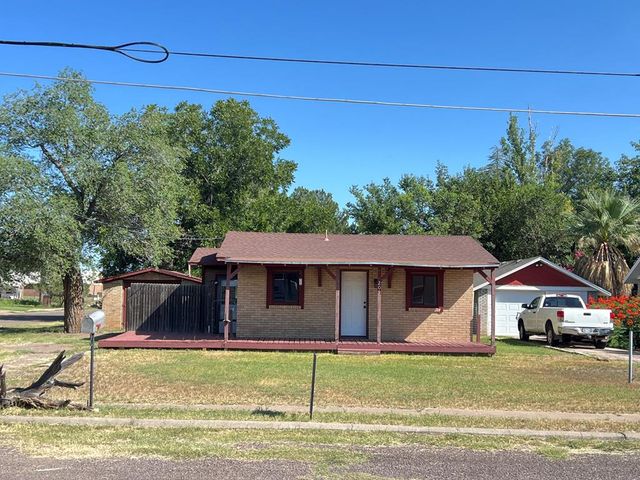 201 E Marfa Ave, Alpine, TX 79830