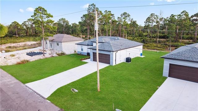 1110 GARIBALDI STREET E, Lehigh Acres, FL 33974