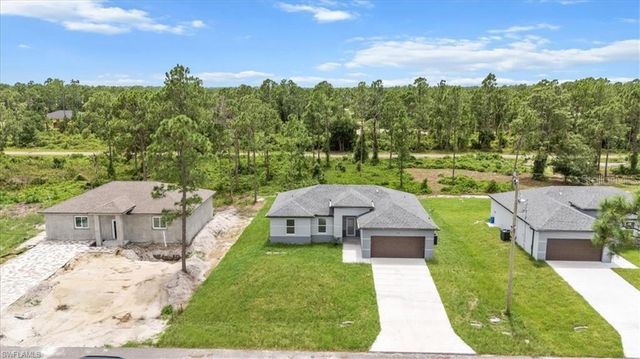 1110 GARIBALDI STREET E, Lehigh Acres, FL 33974