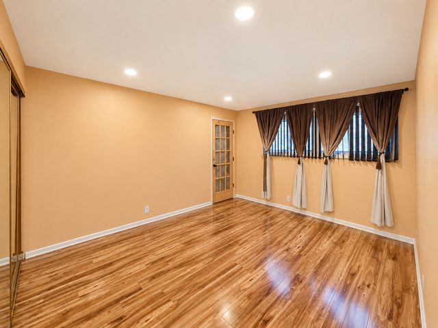 19428 Oak Avenue 83, Country Club Hills, IL 60478
