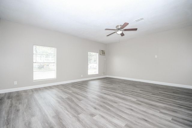 12610 Plum Meadow Lane, Houston, TX 77039