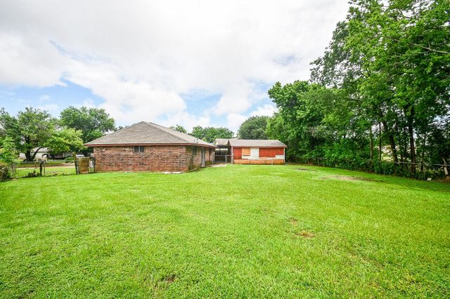12610 Plum Meadow Lane, Houston, TX 77039