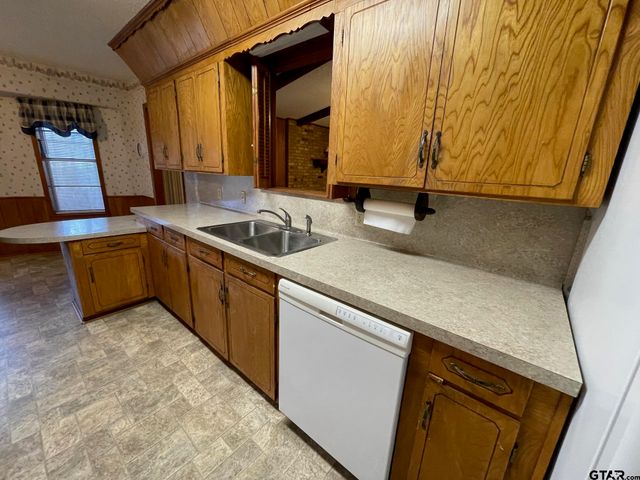 564 CR 1100, Daingerfield, TX 75638