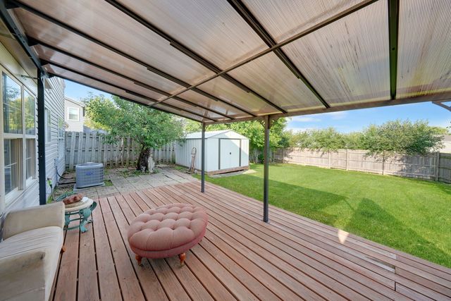 135 PINEHURST Drive, Mundelein, IL 60060