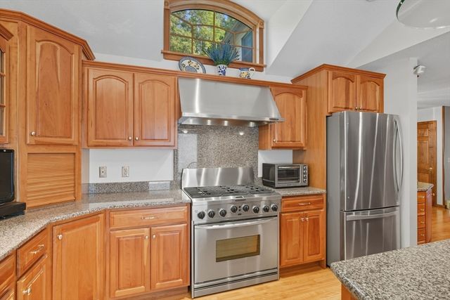 201 Belchertown Rd, Ware, MA 01082