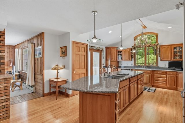 201 Belchertown Rd, Ware, MA 01082