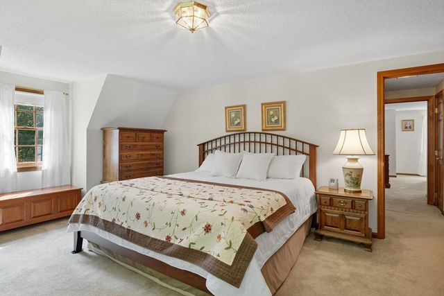 201 Belchertown Rd, Ware, MA 01082