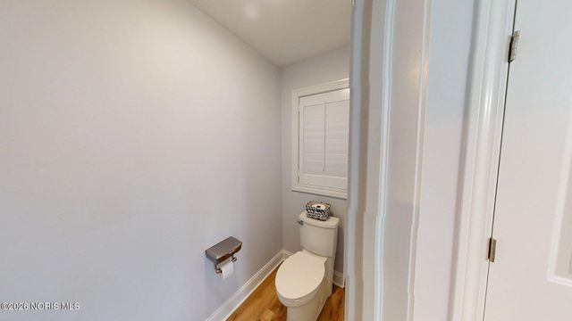 1184 Dublin Drive, Waterville, OH 43566