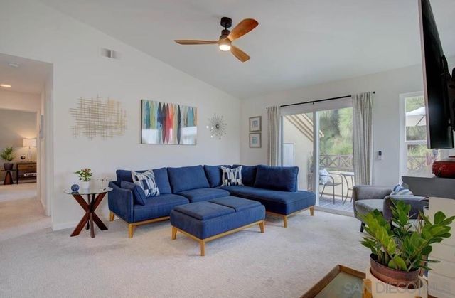 773 Brookstone Rd 304, Chula Vista, CA 91913