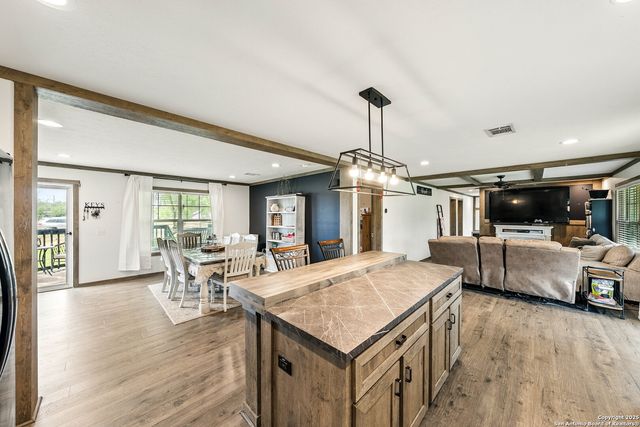238 Las Palomas, Lytle, TX 78052