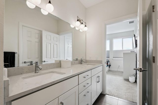 4001 Red River ST 4, Austin, TX 78751