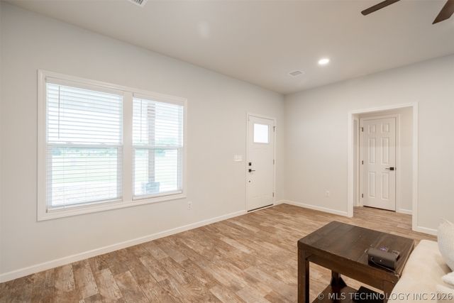 413 E Jean Pierre Street, Chouteau, OK 74337