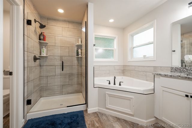 413 E Jean Pierre Street, Chouteau, OK 74337