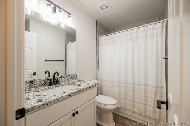 413 E Jean Pierre Street, Chouteau, OK 74337