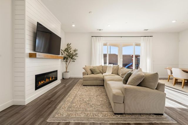 7991 Combine Way, Antelope, CA 95843