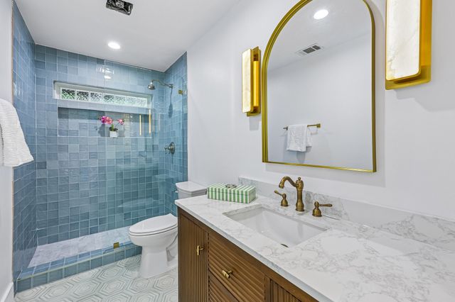 6707 Rolling Vista Drive, Dallas, TX 75248
