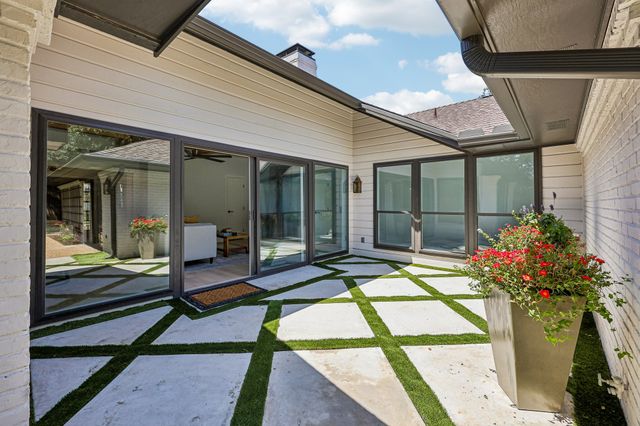 6707 Rolling Vista Drive, Dallas, TX 75248