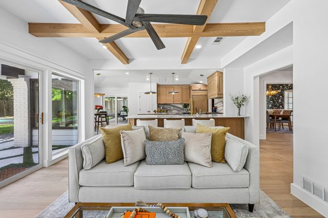 6707 Rolling Vista Drive, Dallas, TX 75248