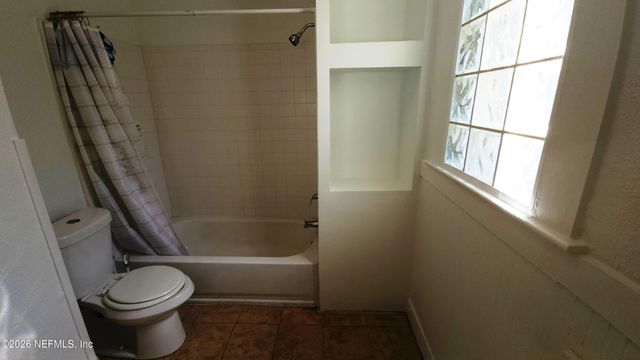 2036 MONCRIEF Road, Jacksonville, FL 32209
