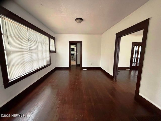 2036 MONCRIEF Road, Jacksonville, FL 32209