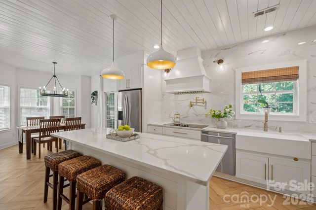 9027 Leah Meadow Lane, Charlotte, NC 28227