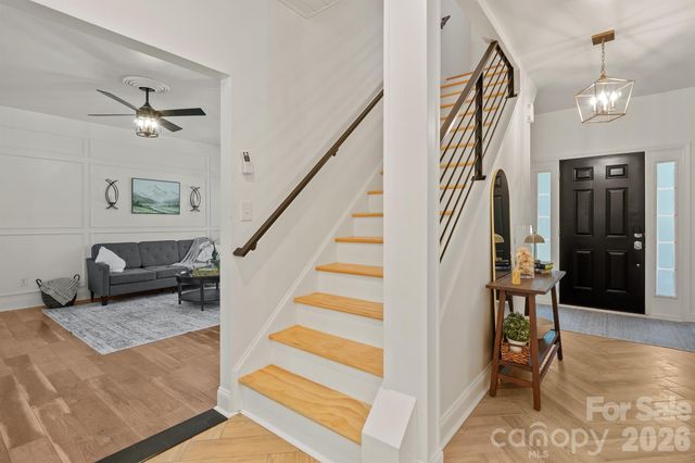 9027 Leah Meadow Lane, Charlotte, NC 28227