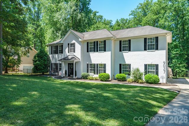 9027 Leah Meadow Lane, Charlotte, NC 28227