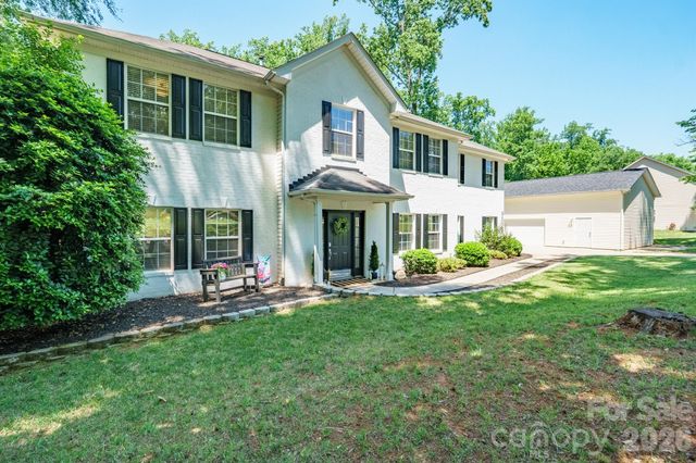 9027 Leah Meadow Lane, Charlotte, NC 28227