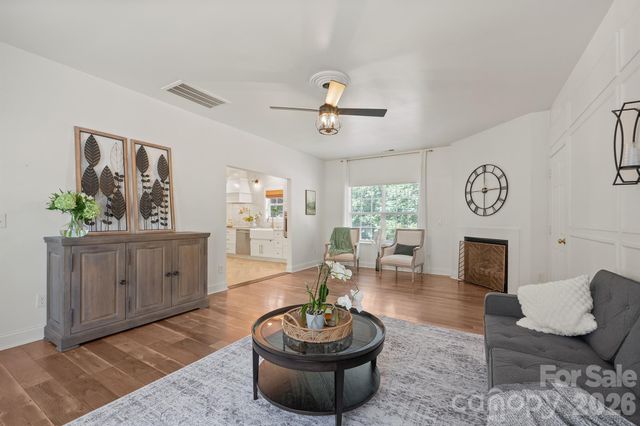 9027 Leah Meadow Lane, Charlotte, NC 28227