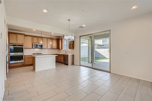 637 Loyalty Court, Henderson, NV 89011