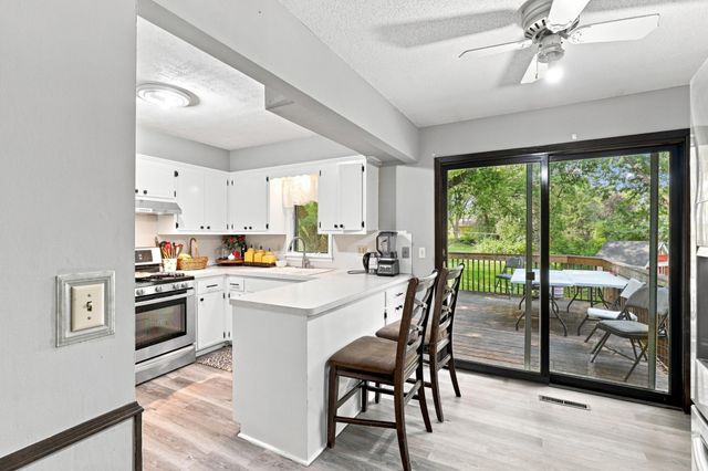 10048 Upton Road, Bloomington, MN 55431