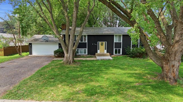 10048 Upton Road, Bloomington, MN 55431