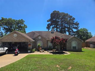 704 Cheryl Street, Longview, TX 75604