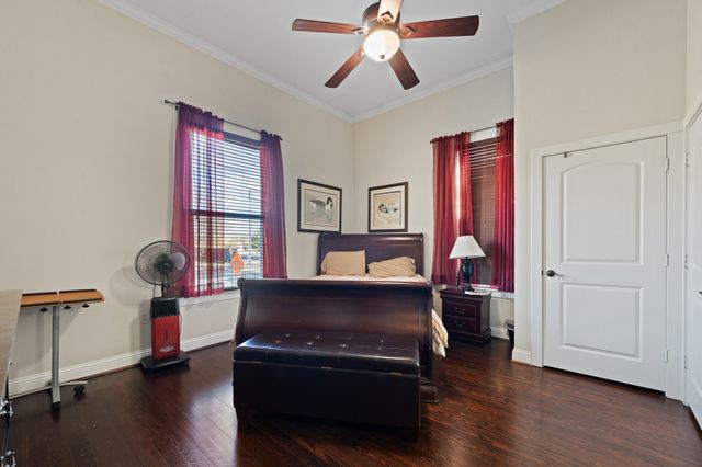 511 W Wilson Street, Cleburne, TX 76033