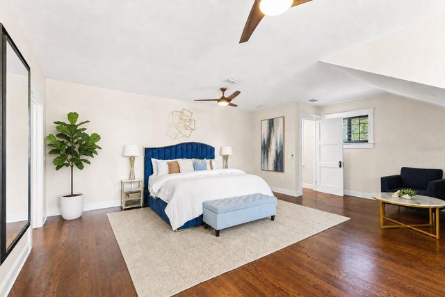120 W COMANCHE AVENUE, Tampa, FL 33604
