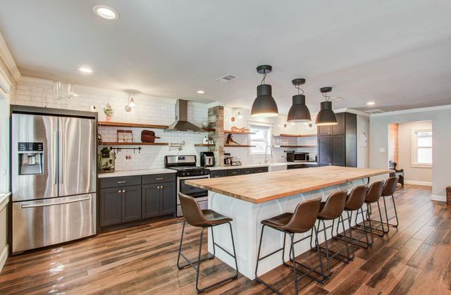 18006 Bambridge Drive, Houston, TX 77090