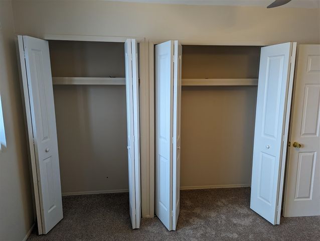 25337 S Montmartre Court Unit: 2, Oak Park, MI 48237