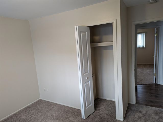 25337 S Montmartre Court Unit: 2, Oak Park, MI 48237