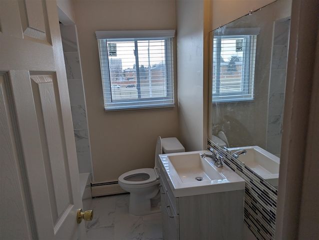 25337 S Montmartre Court Unit: 2, Oak Park, MI 48237