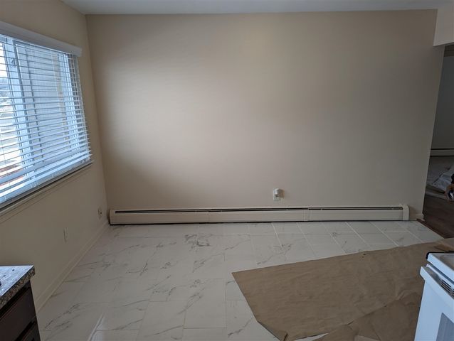 25337 S Montmartre Court Unit: 2, Oak Park, MI 48237