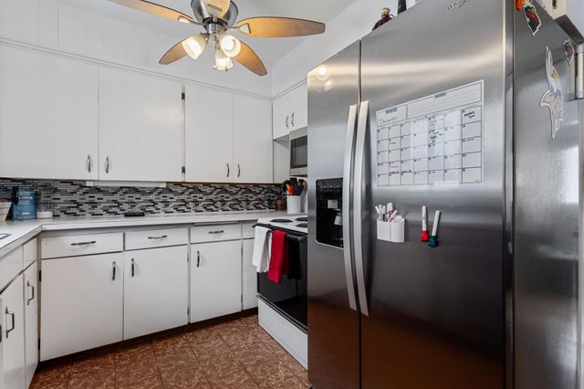 4819 Hampshire Avenue N, Crystal, MN 55428