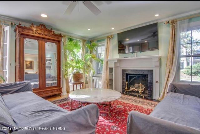 102 Lake Drive, Allenhurst, NJ 07711